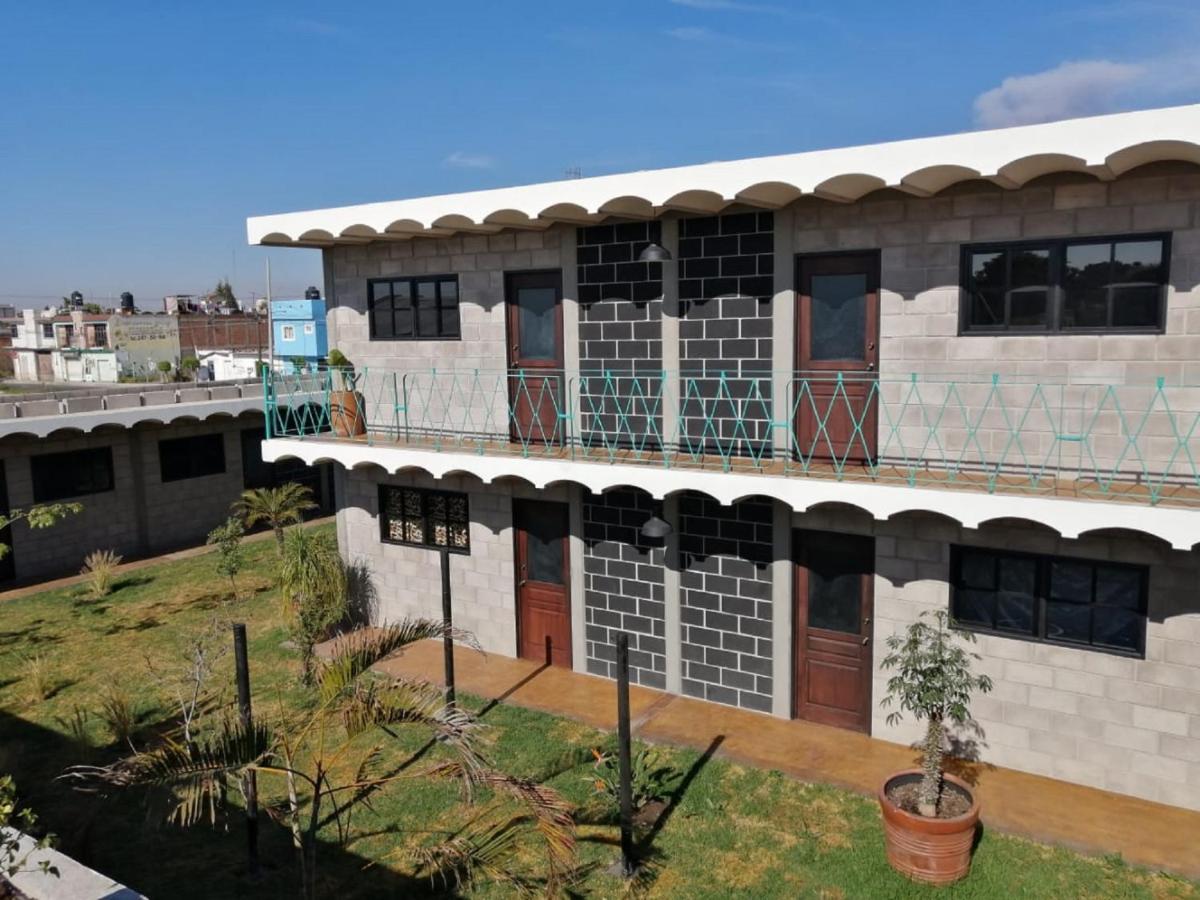 Cálido Cosmos Hotel Cholula Esterno foto
